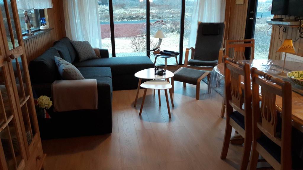 Thingvellir Lake Cottage room 5